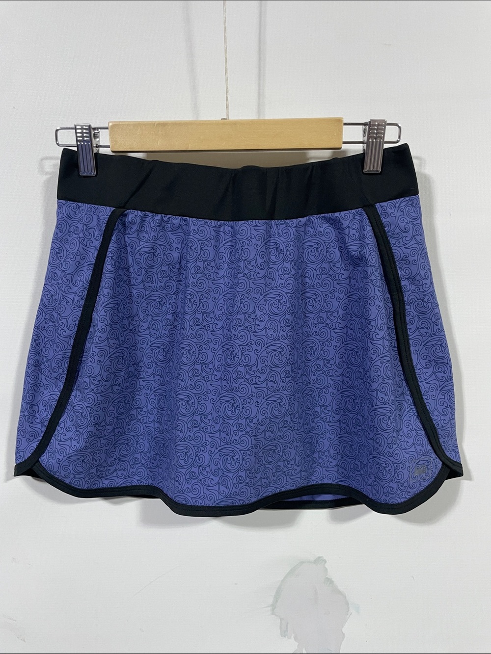 REI Purple Swirl Athletic Skort with Black Waistband